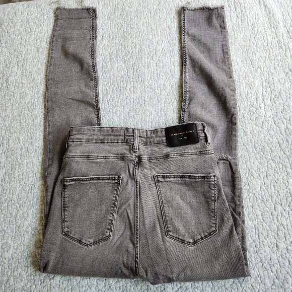 ZARA The High Waist Skinny Jean in Lead Grey, Size 6 - Picture 3 of 8